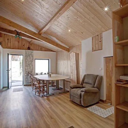 Séjour à la campagne En Pierre Du 18ème Siècle Avec Vue Sur Vallée, Jacuzzi Et Terrasses - Fr-1-496-335 Saint-Julien-Molin-Molette
